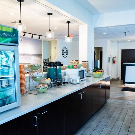וסט פאלם ביץ' Quality Inn Palm Beach International Airport מראה חיצוני תמונה