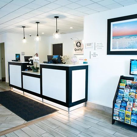 וסט פאלם ביץ' Quality Inn Palm Beach International Airport מראה חיצוני תמונה