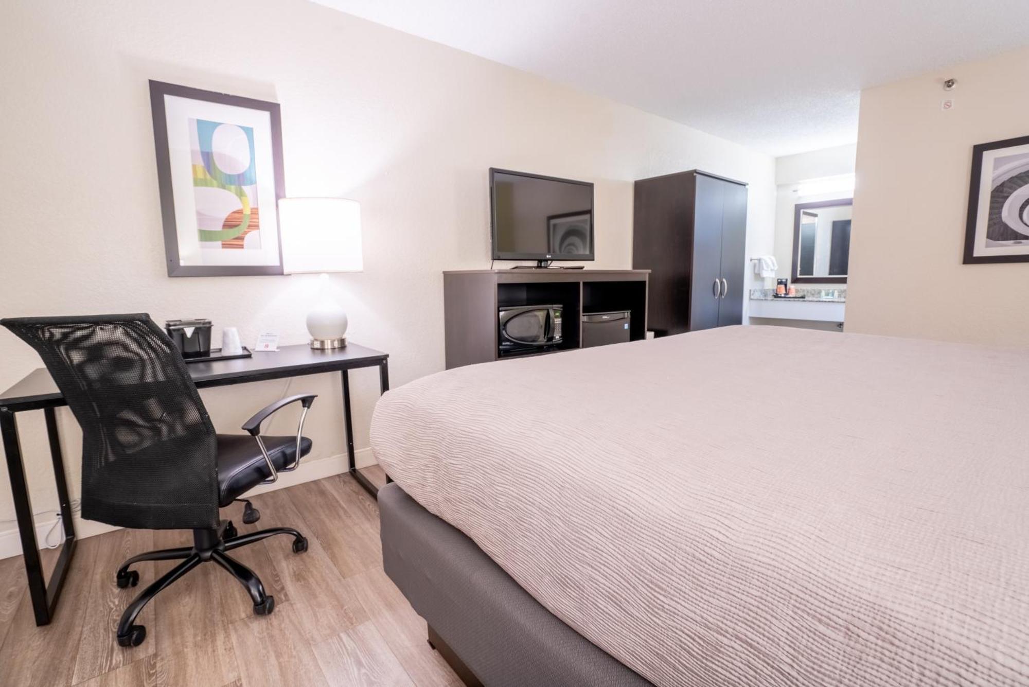 וסט פאלם ביץ' Quality Inn Palm Beach International Airport מראה חיצוני תמונה