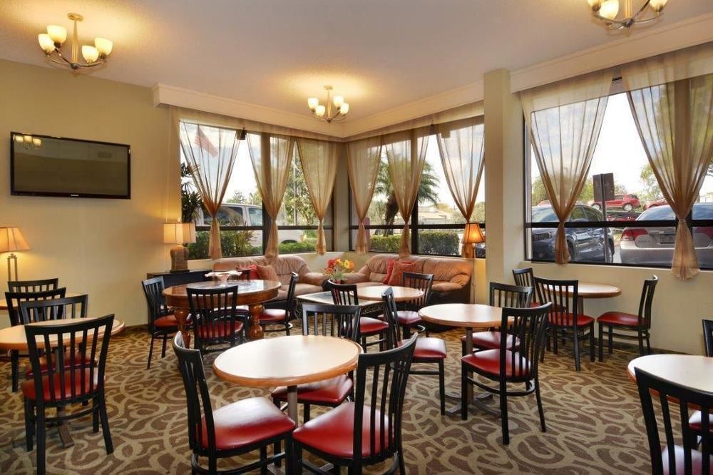 וסט פאלם ביץ' Quality Inn Palm Beach International Airport מראה חיצוני תמונה