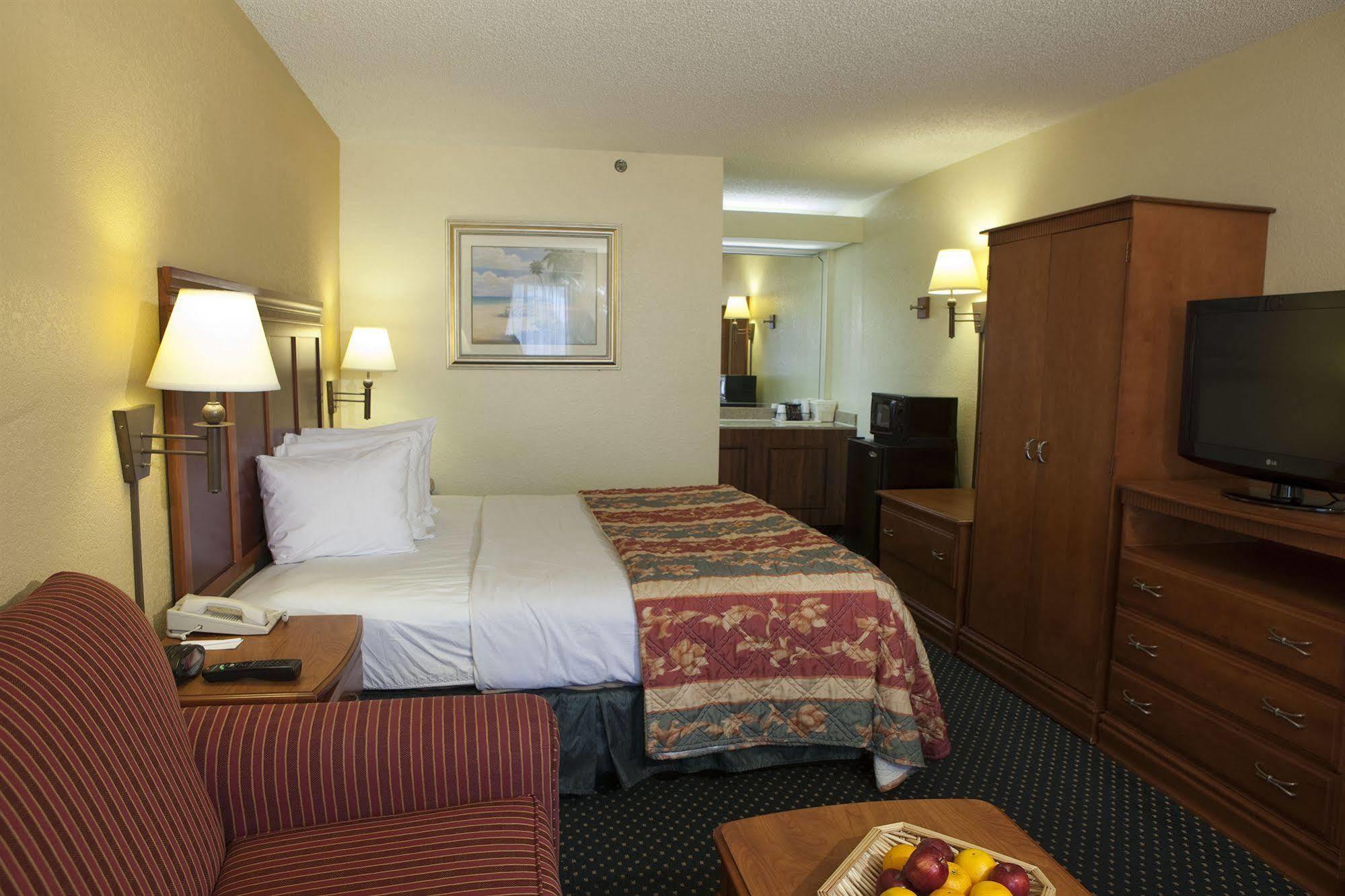 וסט פאלם ביץ' Quality Inn Palm Beach International Airport מראה חיצוני תמונה